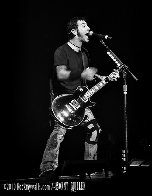 Godsmack Live! - Los Angeles, California Nokia Live Theatre November 4, 2010 Image placed on the Godsmack.com website with permission from the Photographer (Sonny Guillen) - No other use or distribution has been authorized.