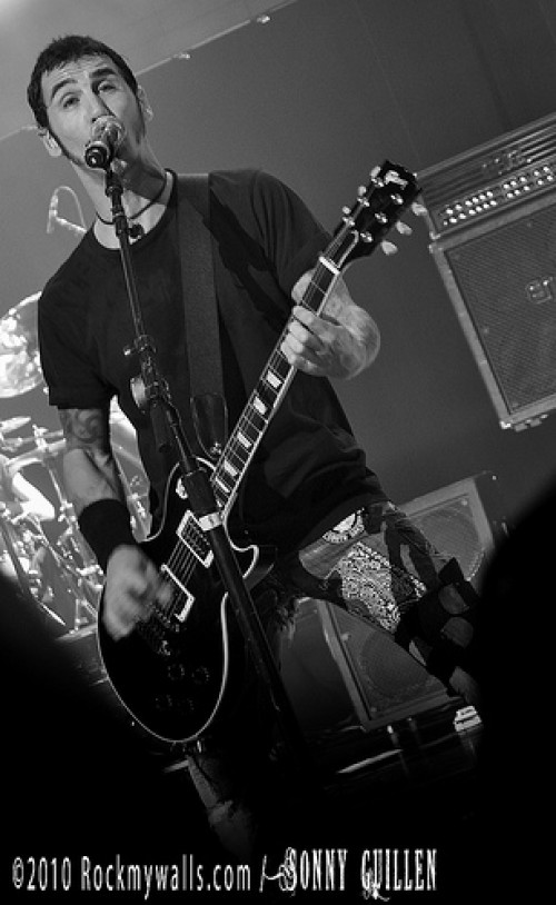 Godsmack Live! - Los Angeles, California Nokia Live Theatre November 4, 2010 Image placed on the Godsmack.com website with permission from the Photographer (Sonny Guillen) - No other use or distribution has been authorized.
