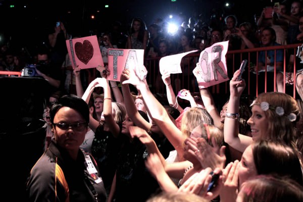 Australia Tour Fans