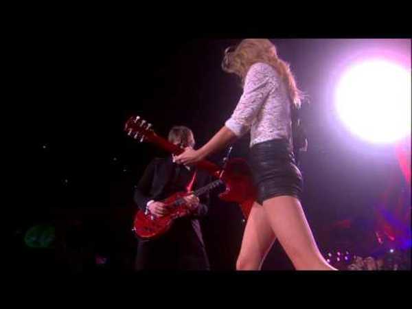 RED Live with Guitar Solo