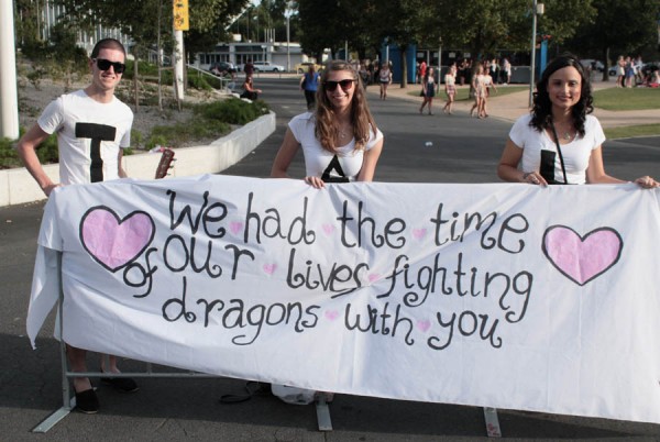 Australia Tour Fans